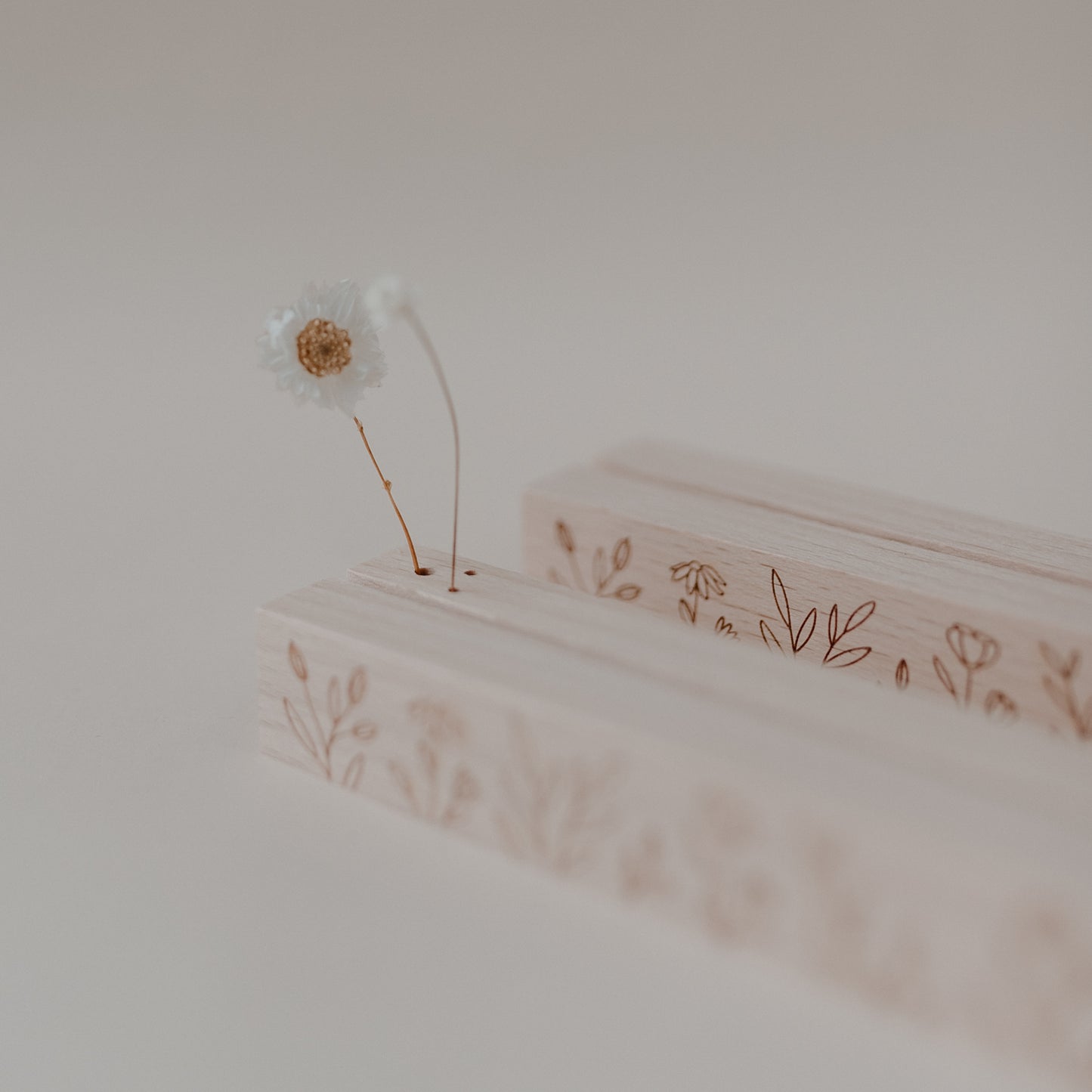 Kaart- en bloemenhouder "Flower" (set of 2)